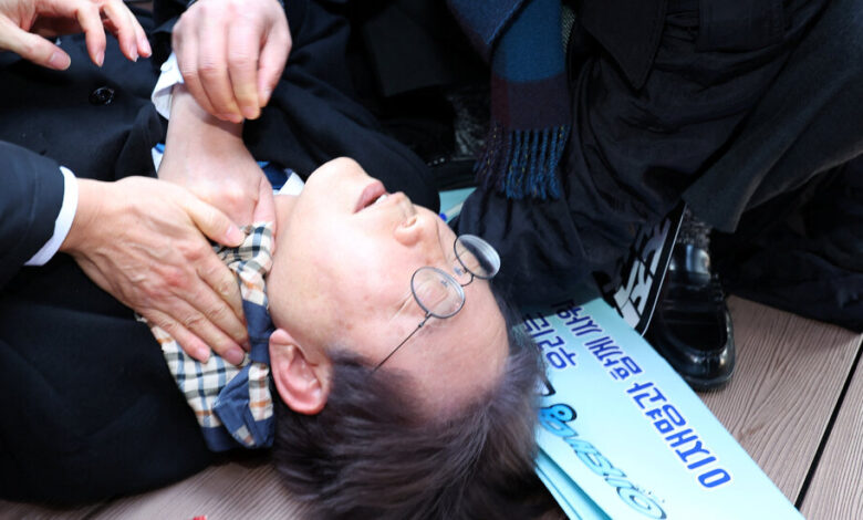 Lee Jae-myung, South Korea Opposition Leader, Is Stabbed