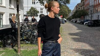 Suddenly, Everyone Is Wearing the Balloon Jeans Trend