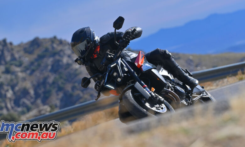 2024 KTM 990 Duke Review | Motorcycle Test