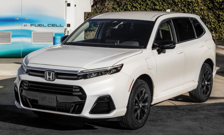 Fuel Cell Honda CR-V revealed with plug-in hybrid tech