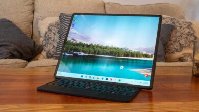 I tested Lenovo's $3,000 foldable laptop and it left me amused and confused