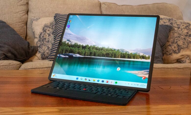 I tested Lenovo's $3,000 foldable laptop and it left me amused and confused