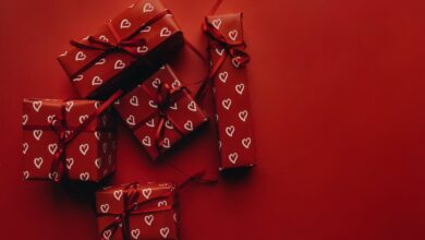 Valentine’s day gift: From buds to bluetooth speaker, surprise your Valentine with the perfect tech present