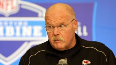 Andy Reid misses out on Taylor Swift's homemade pop tarts
