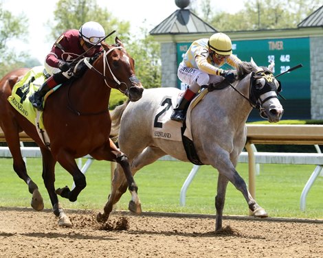 Flameaway Filly topped the males in the Keeneland debut