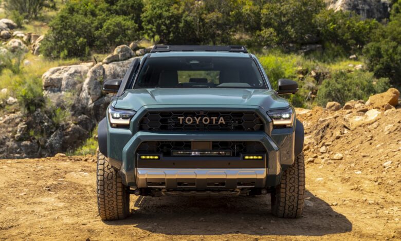 The new off-road SUV will have a hybrid engine