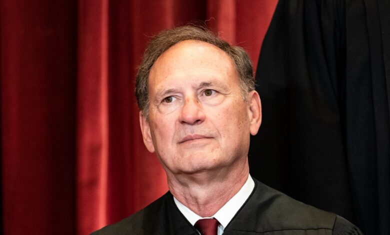 Supreme Court Justice Samuel Alito argues that Presidents should be allowed to commit federal or Democratic crimes because we know it will end