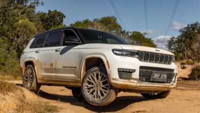 2025 Jeep Grand Cherokee only has four-cylinder engine - report