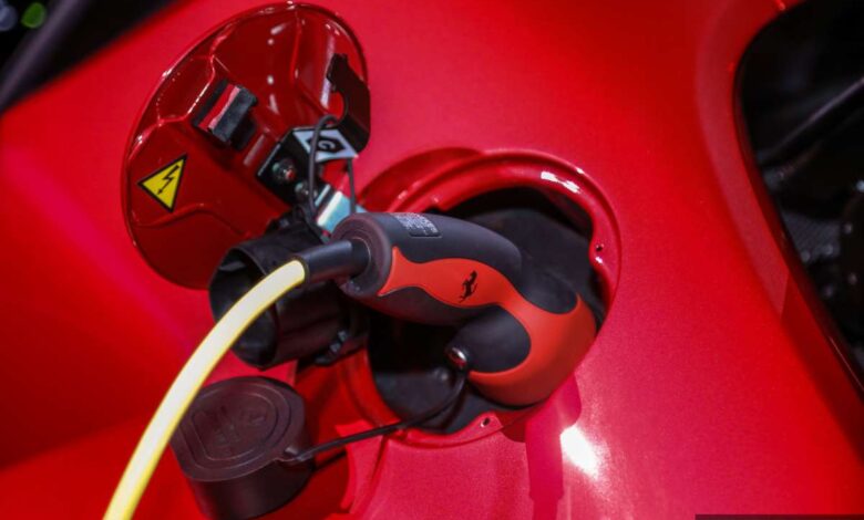 PHEVs consume 3.5x more fuel than WLTP claims, EU finds – Ferrari PHEVs use much more fuel than ICE!