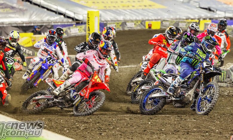 First batch of high resolution images from Foxborough AMA Supercross - Gallery A