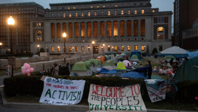 Live updates: Columbia talks with campus protesters ahead of House Speaker's visit