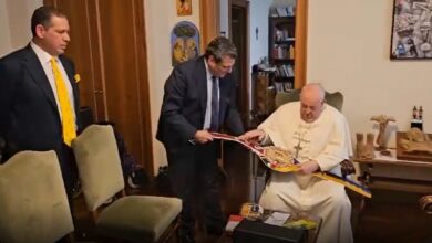 Pope Francis blessed the special WBC Fury-Usyk belt