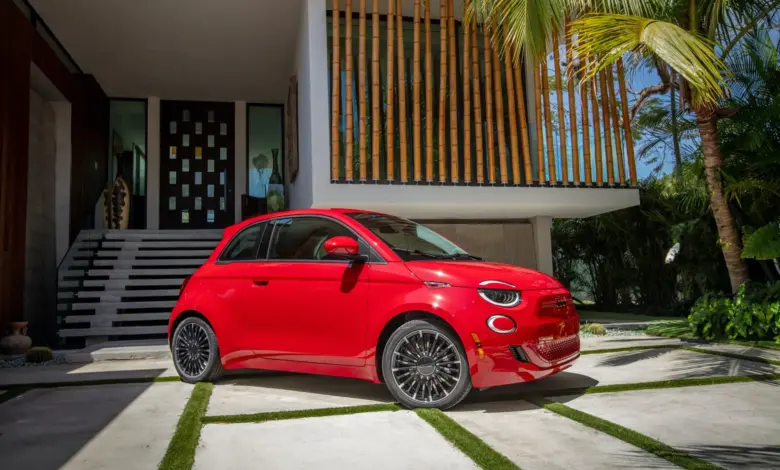 The 2024 Fiat 500e urban EV has its own appeal