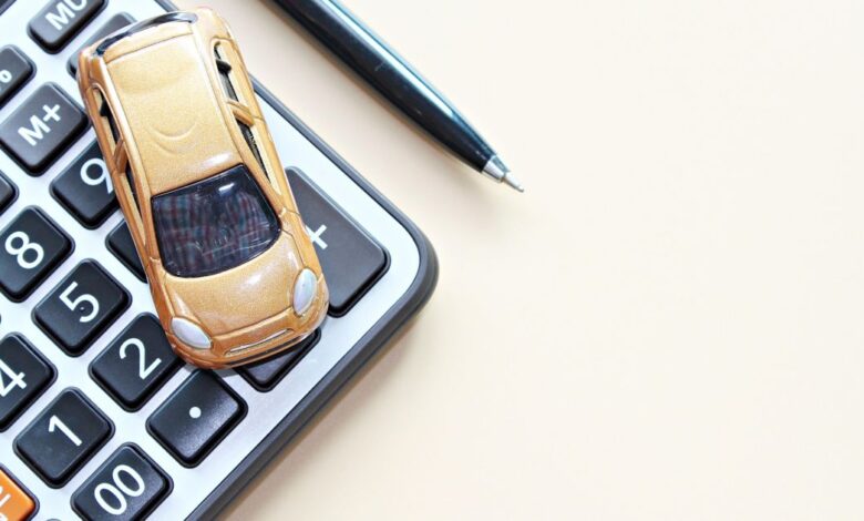 Should you pay cash or finance your new car?