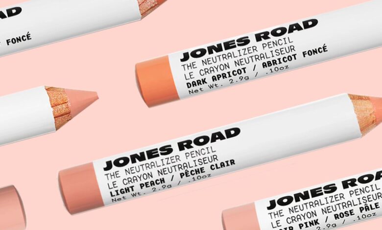 This tone-correcting concealer camouflages my dark circles