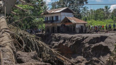 Cold lava and flooding kill 37 people on the Indonesian island of Sumatra
