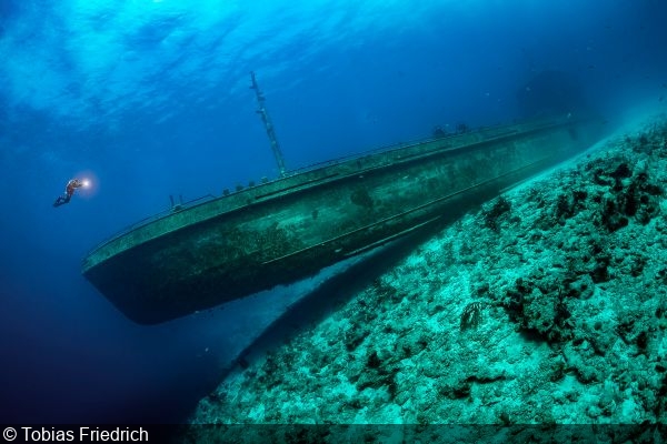 Photographing the wreck with Tobias Friedrich