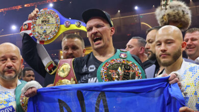 Ukraine's Oleksandr Usyk became the undisputed heavyweight champion of the world