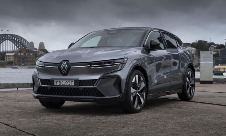 Renault Megane E-Tech takes part in the big electric car sale