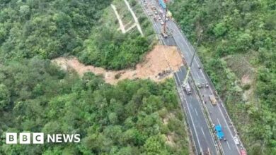 Highway collapse in China killed 19 people