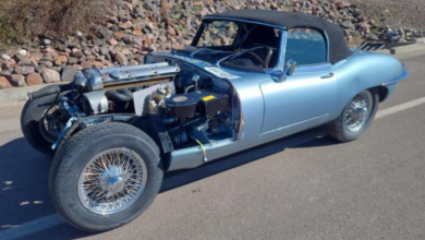 This wrecked Jaguar Series 1 E-Type is begging you to turn it into a classic race car