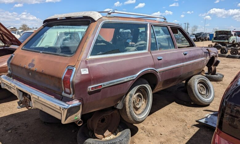 Junkyard gem: 1977 Dodge Aspen Wagon