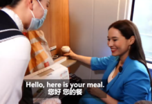 China has a fast food delivery service on high-speed trains