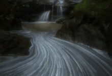 Making an Exceptional Waterfall Photograph Using a Time-lapse Based Approach