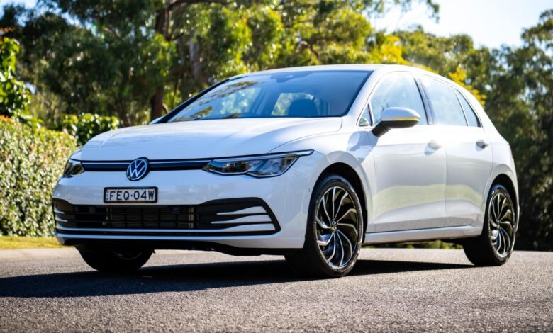 Đánh giá xe Volkswagen Golf Life 2024