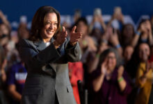 Opinion | Kamala Harris can win this election. Let her.
