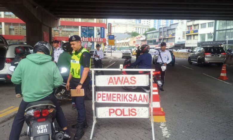 Polis-traffic-2-BM