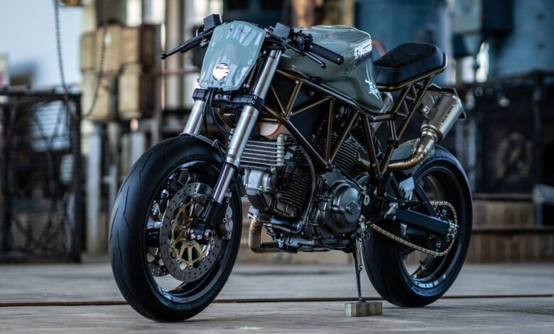 Svelte Savage: Ducati 750 SS skeleton from the Netherlands