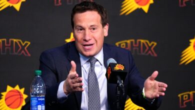 Suns owner Mat Ishbia wants to bring the NHL back to Phoenix