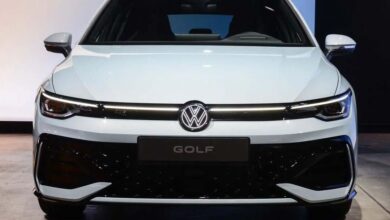 Volkswagen Golf electric replacement delayed - report