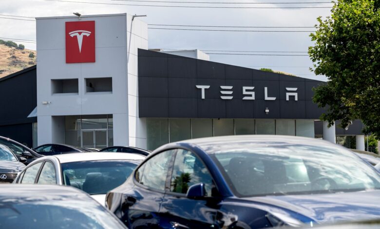 Tesla Reportedly Recalls More Than 1.8M Vehicles Nationwide