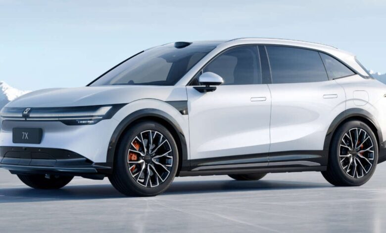 Zeekr 7X launched in China – New five-seat EV SUV; 800V architecture; Tesla Model Y rival; Price from RM154k