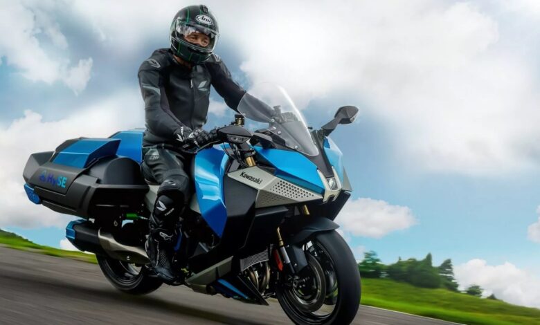 Kawasaki introduces experimental hydrogen-burning motorcycle