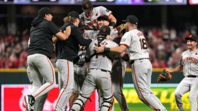 Giants' Snell throws 3rd no-hitter in MLB this season, silences Reds