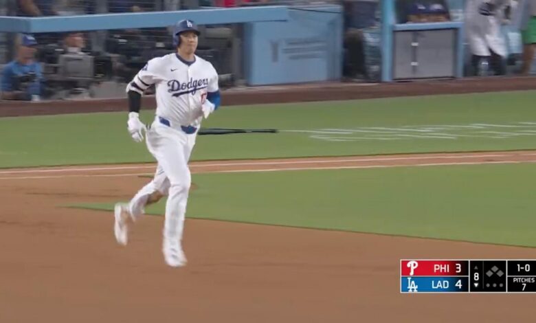 Dodgers Shohei Ohtani launches his 34th home run, a solo shot that extends lead vs. Phillies