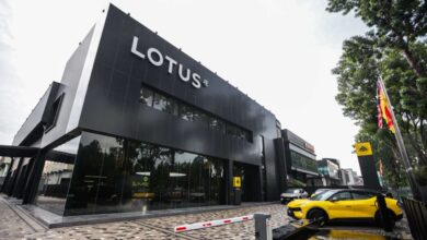 Lotus Kuala Lumpur Flagship Store in Glenmarie – 1,765 sq ft outlet with delivery bays, configurator room