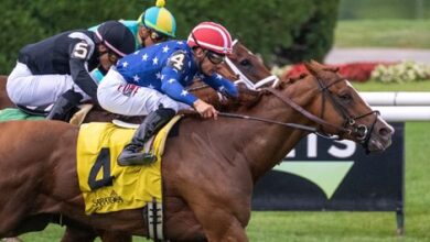 A 'neat' end to Saratoga's Hall of Fame race