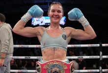 Terri Harper defeated Rhiannon Dixon to become world champion