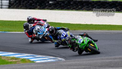 Báo cáo cuộc đua Supersport một và cuộc đua hai từ Phillip Island ASBK