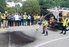 Selangor state government using Jetpatcher machine for road repair; just 15 minutes required per pothole