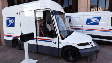 The New Generation of Postal Trucks May Look Silly, But Mailmen Love Them