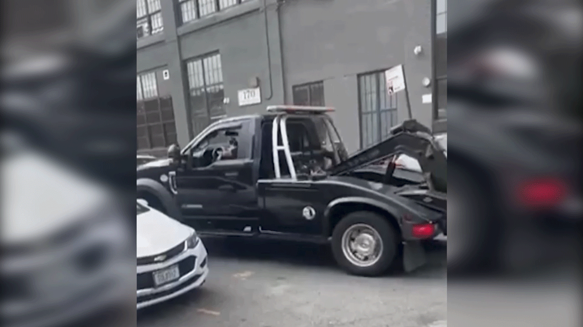 Driver steals truck while trying to tow his pickup and smashes everything in his path [Update]